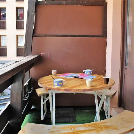 2 Pieces 6 Couchages, Pied De Pistes, Expose Sud, Animaux Admis - Fr-1-330-214 Apartment *